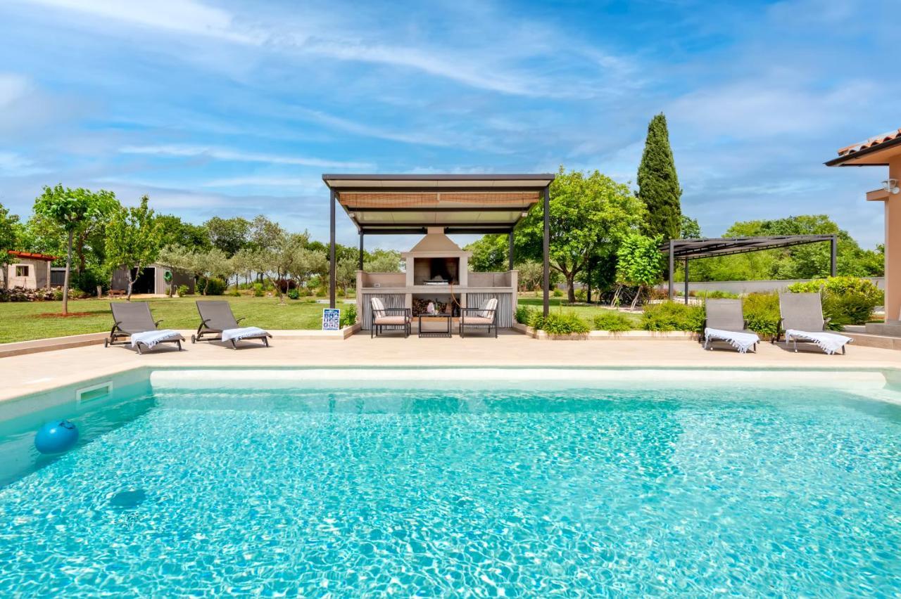 Villa Mila Rovinj Eksteriør bilde